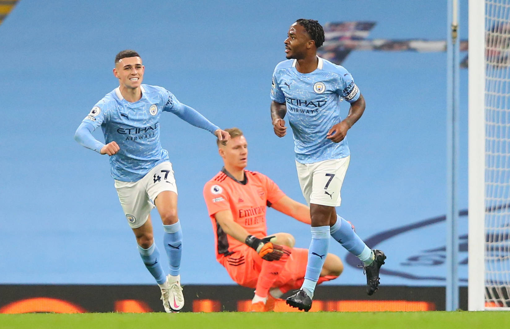 一致拥戴 一致拥戴