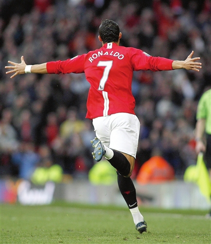 界波在足球 界波在足球